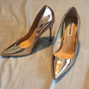Steve Madden Rose Gold Daisie Pumps size 6.5